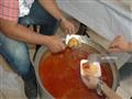 تجهيز وجبات الإفطار للفقراء (9)                                                                                                                                                                         