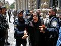 الشرطة الاسرائيلية تحتجز امراة فلسطينية خلال تظاهر
