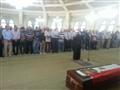 بدء صلاة الجنازة على جثمان عمرو سمير (5)                                                                                                                                                                