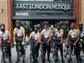 ثمانية مسلمين بريطانيين يتجهون لمكة على متن دراجات