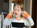  هذه العلامات تشير إلى حدوث مشاكل لسمع لطفلك 