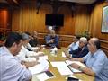 محافظ القليوبية يعقد اجتماعًا لبدء تنفيذ خطة رصف م