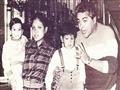 الفنان مصطفى متولي وزوجته وأبنائه                                                                                                                                                                       