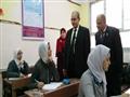 وكيل التعليم يتفقد امتحانات الإعدادية في بورسعيد (1)                                                                                                                                                    
