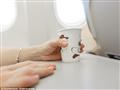     تناول القهوة على متن الطائرة قد يصيبك بهذه الأ