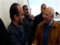 محافظ بورسعيد يلتقي مواطنين بمعدية (2)                                                                                                                                                                  