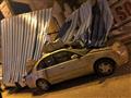 تحطم سيارة  بسبب شدة الرياح في بورسعيد (1)