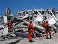 فرق الإنقاذ تبحث عن ضحايا في المنطقة المتضررة من زلزال إندونيسيا                                                                                                                                        