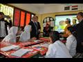  الوزير البريطاني للتنمية الدولية وسفير بريطانيا في القاهرة يتفقدان مدرسة سراي القبة الإعدادية (5)