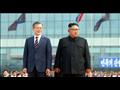 الرئيس الكوري الجنوبي ونظيره الشمالي