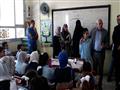 محافظ بورسعيد مع تلاميذ المرحلة الابتدائية 2                                                                                                                                                            