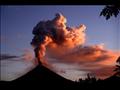 ثوران بركان جبل سوبوتان بجزيرة سولاويسي الإندوينسي