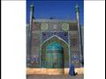 المسجد الأزرق .. بني قبل 5 قرون ويضم آثاراً للنبي وقبراً منسوب للإمام علي (18)                                                                                                                          