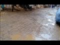 الأمطار تحول شوارع المنيا إلى برك وطين (2)                                                                                                                                                              