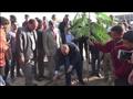رئيس جامعة المنيا ونائبه يغرسا شجرة (3)                                                                                                                                                                 