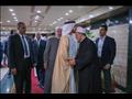 وزير خارجية الإمارات يُقبل رأس الإمام الأكبر (3)                                                                                                                                                        