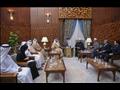 وزير خارجية الإمارات يُقبل رأس الإمام الأكبر (4)                                                                                                                                                        
