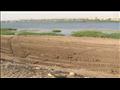 ردم مساحات من نهر النيل بالمنيا (2)                                                                                                                                                                     