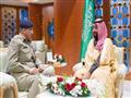الأمير محمد بن سلمان مع قائد الجيش الباكستاني