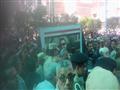 الآلاف يشيعون جثمان الشهيد محمد لاشين (6)                                                                                                                                                               