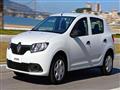 مواصفات-وسعر-رينو-سانديرو-2015-Renault-Sandero1                                                                                                                                                         