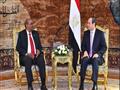 الرئيس السيسي ورئيس السودان عمر البشير