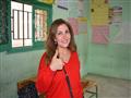 نادية مصطفى تدلي بصوتها في الانتخابات الرئاسية (2)                                                                                                                                                      