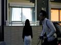 نساء اليابان يلجأن لـ "ظل الرجل" ...والسبب                                                                                                                                                              
