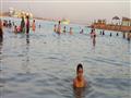 إقبال على شواطئ مدينة الطور للاحتفال بشم النسيم (4)                                                                                                                                                     
