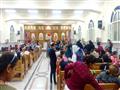 توافد أسر شهداء مذبحة داعش إلى كنيسة الإيمان والوطن (2)                                                                                                                                                 
