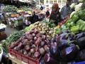 الخضروات والفواكه بسوق العبور