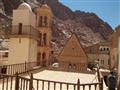 أعضاء اللجنة المصرية يتفقدون الجبال المقدسة وكنائس