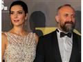النجم التركي خالد أرغنش وزوجته بيرجوزار كوريل (2)                                                                                                                                                       