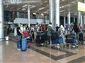 مطار القاهرة يستقبل وفد سياحي امريكي