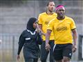 هربت من الصومال.. جواهر روبل أول محجبة تحكم مباريات كرة قدم ببريطانيا (6)                                                                                                                               