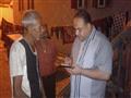 مراسل مصراوي في كفرالشيخ مع أحد الفلاحين يرصدله خسائره بعد إصابة مواشيه بمرض العُقد الجلدي                                                                                                              