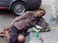 شاب بلا مأوى يعاني من كسر بالساق في الإسكندرية                                                                                                                                                          
