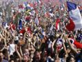احتفالات في شوارع فرنسا  (4)                                                                                                                                                                            