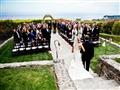   شركة تطرح خدمة للعروسين في حفل الزفاف بتكلفة 145