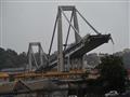 انهيار جسر جنوى (2)                                                                                                                                                                                     