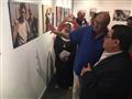 سعيد شيمي يشرح تفاصيل صورة من صور معرضه في حب سينما محمد خان                                                                                                                                            