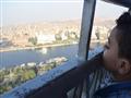 نقوش العشاق المصريين تزعج السياح في برج القاهرة (11)