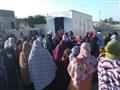 توزيع اللحوم بقرية يوسف السباعي                                                                                                                                                                         