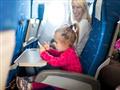 7 نصائح لتجنب آلام أذن طفلك على متن الطائرة