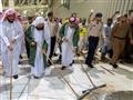 رئيس شؤون الحرمين يشارك في تنظيف المسجد الحرام بمكة (1)                                                                                                                                                 