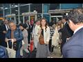 مطار القاهرة يستقبل السياح الكوريين (4)