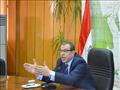 وزير القوى العاملة يتابع حالة مصري طعنه أردني بسكين في رأسه (1)