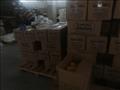 ضبط 5 طن مواد غذائية مجهولة المصدر في مصنع بالإسكندرية 