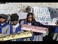 أطفال فلسطينيون يتظاهرون في غزة لدعم وكالة الأمم ا