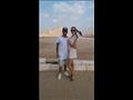 داني ألفيس وزوجته في زيارة للأهرامات (3)